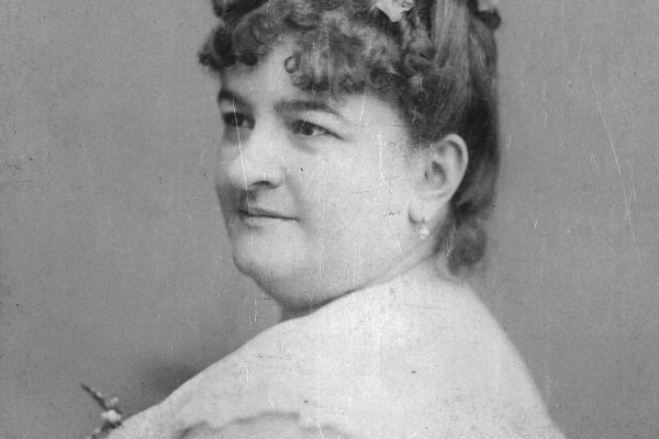 emilia-pardo-bazan-por-luis-sellier-1885CCBFAE56-FD32-FC68-9328-E80BF4A303AA.jpg